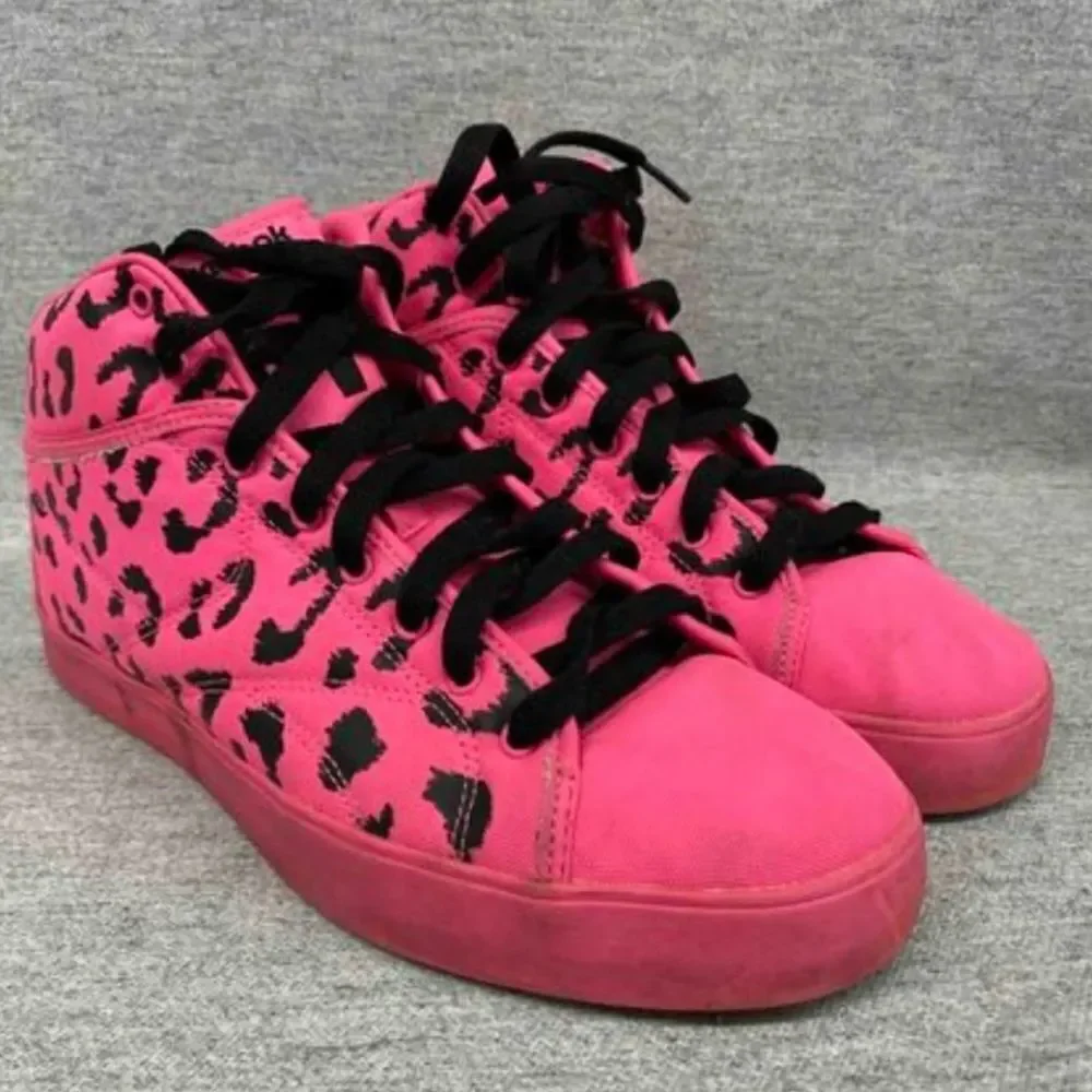 Reebok T-RAWW Tyga Cheetah Rare Limited Edition Hot Pink Shoes V55631 Mens 8